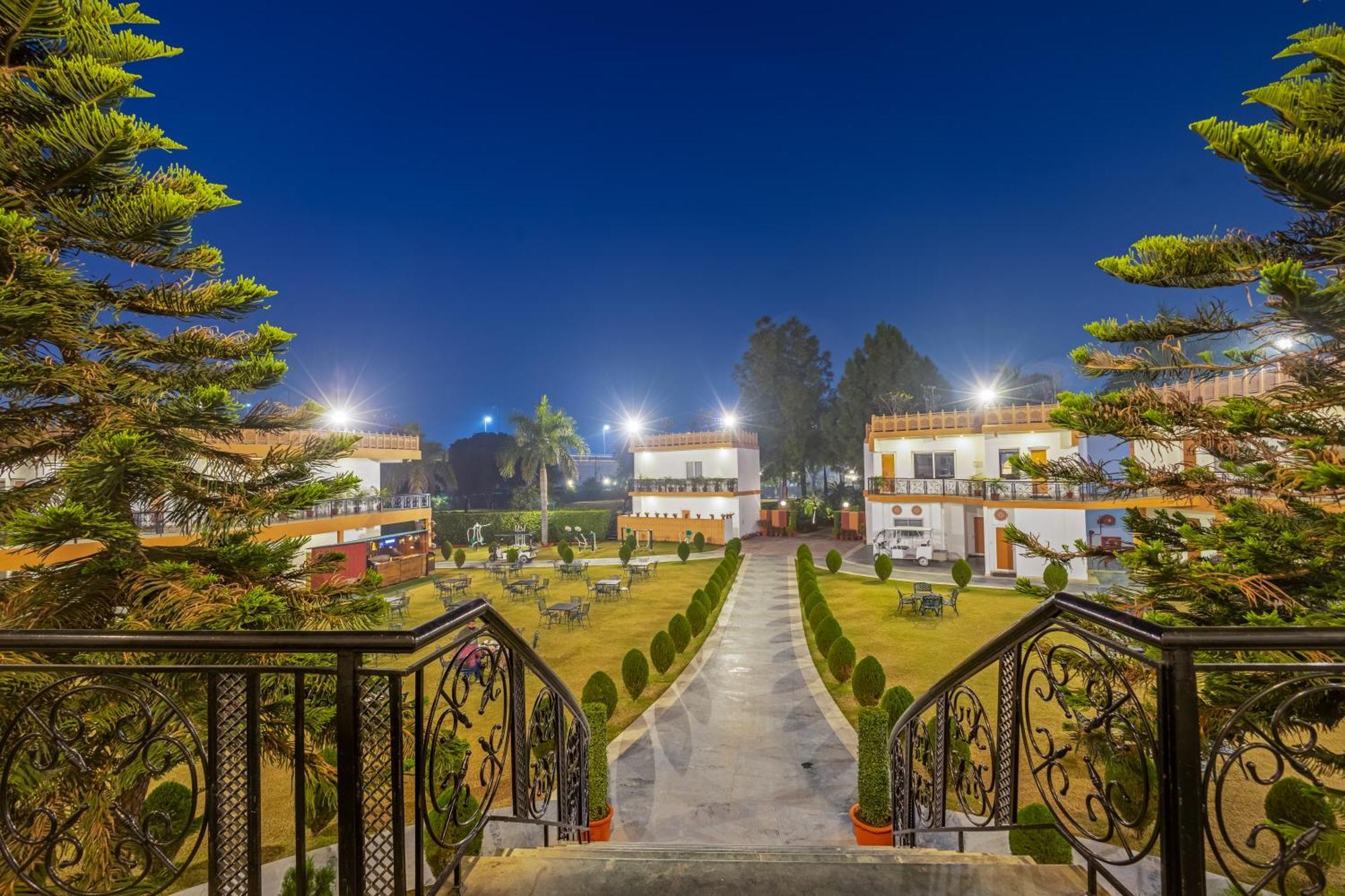 Aapno Ghar Resort & Amusement Park Gurgaon Exterior foto